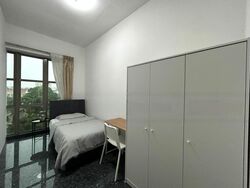 Landbay Condominium (D16), Condominium #485703551